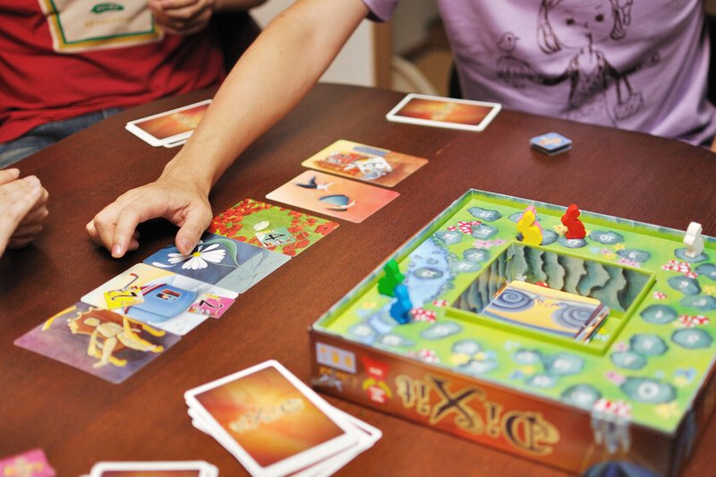 Los mejores juegos de mesa para niños de 8 a 12 años que también aguantan a los adultos